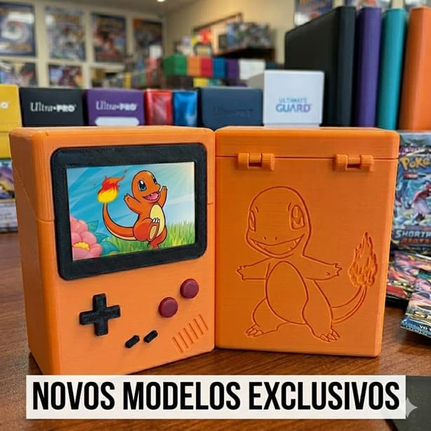 Deck Box Pokémon TCG Estilo Game Boy | Porta Cartas 60 Cards com Sleeve