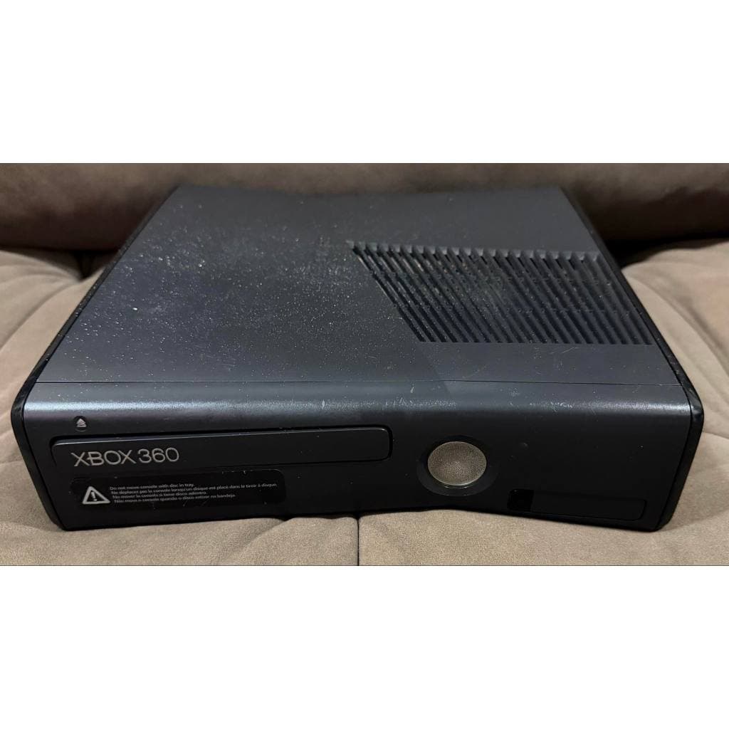Funciona Mas Leia Toda A Descrição - Xbox 360 Slim - Leia Toda A Descrição - Apenas Console
