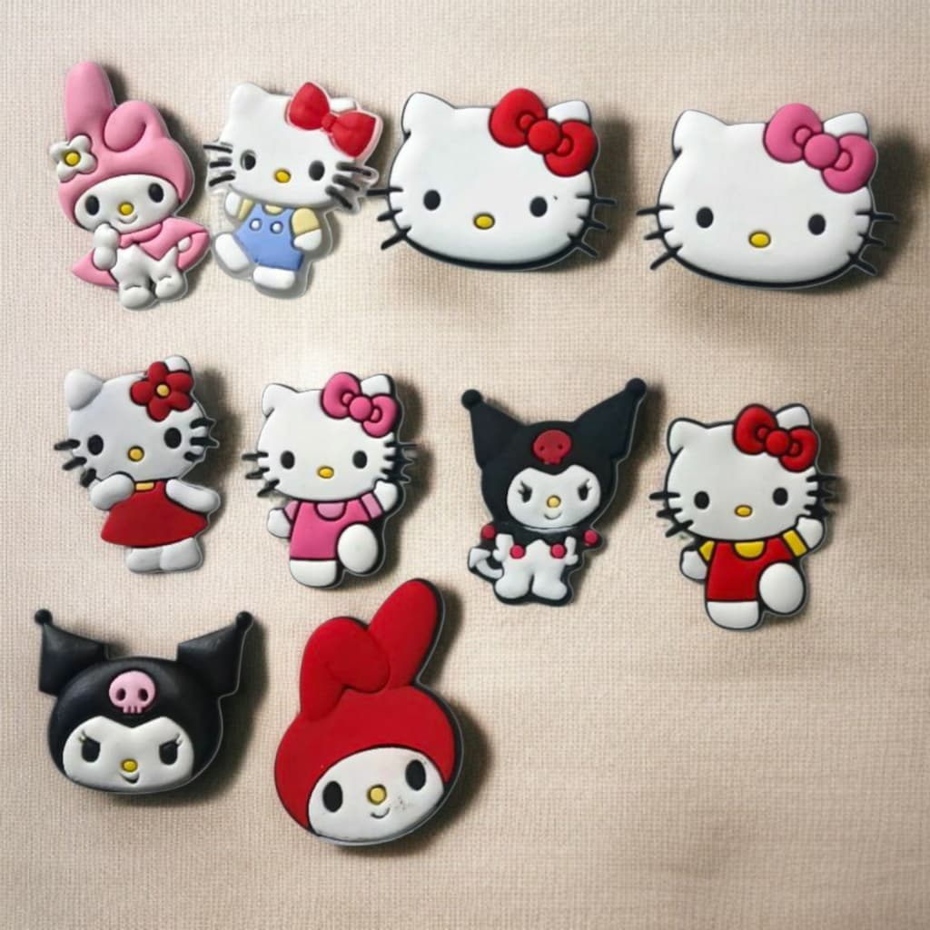 Kit Bottons Divertidos Acessórios Pins Para Decorar Sandália Chinelo Babuche Papete Feminina