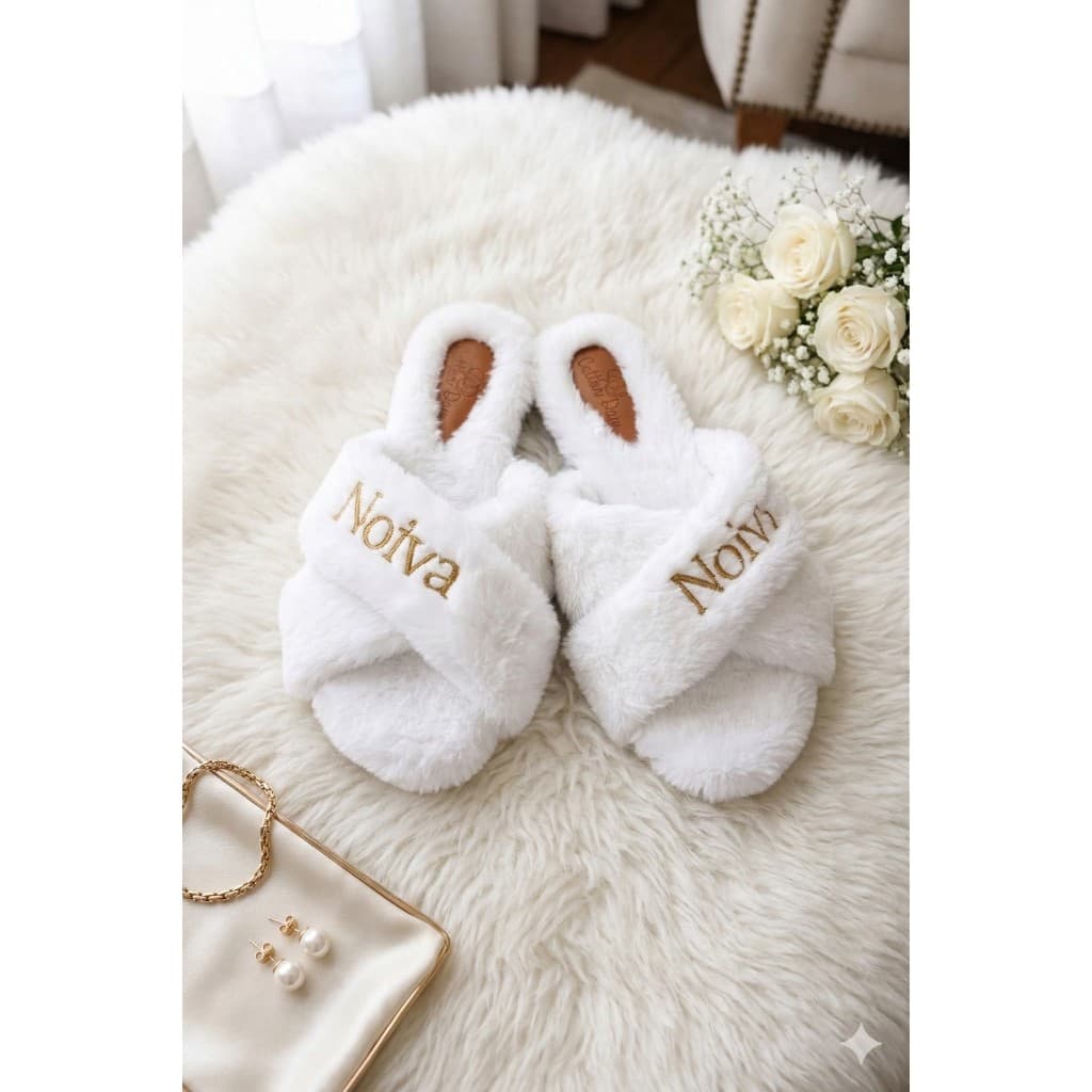 Pantufa Rasteirinha Trançada Noiva Branca Pelúcia Casamento Dia da Noiva Luxo Personalizado