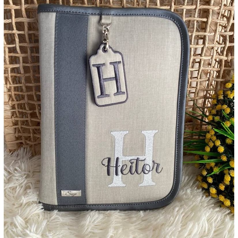 Capa para Caderneta de Vacina / Porta Documentos Personalizado Luxo /Vacinação