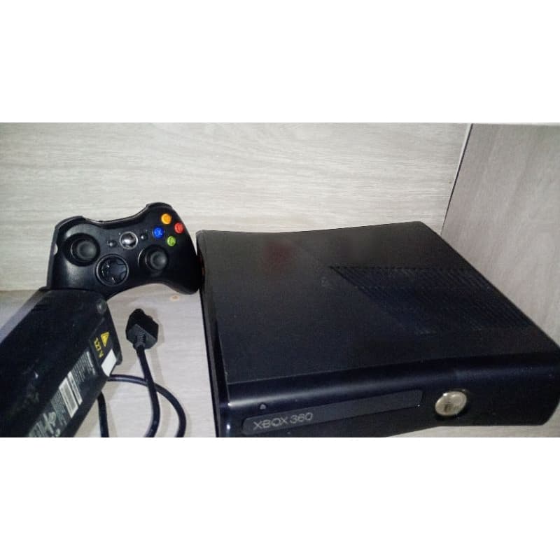 Xbox 360 Slim Preto Exploit  - Jogos - Acessórios