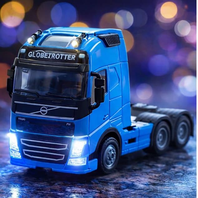 MINIATURA CAVALO MECÂNICO CAMINHÃO IVECO VOLVO DAF