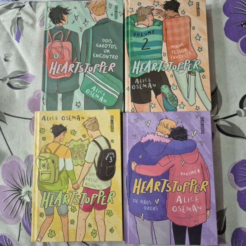 Heartstopper, Alice Oseman * LEIA A DESCRIÇÃO *