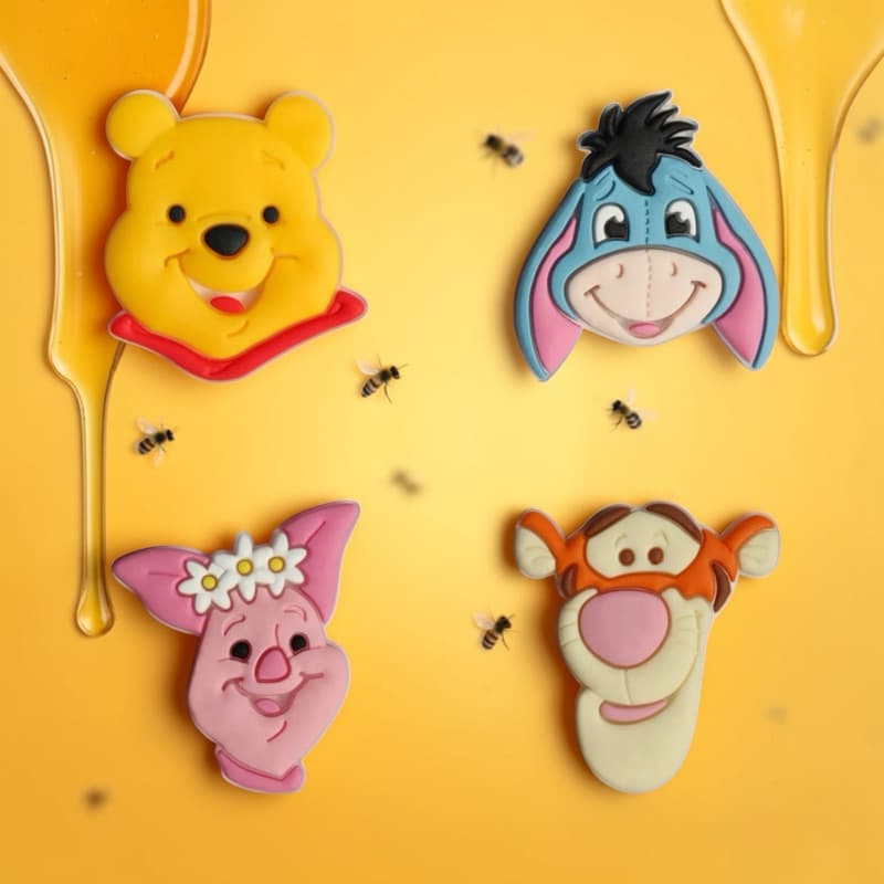 Kit Apliques Emborrachados Turma Ursinho Pooh | 8, 16 ou 24 Peças | Ideal para Laços, Lembrancinhas e Artesanato Criativ