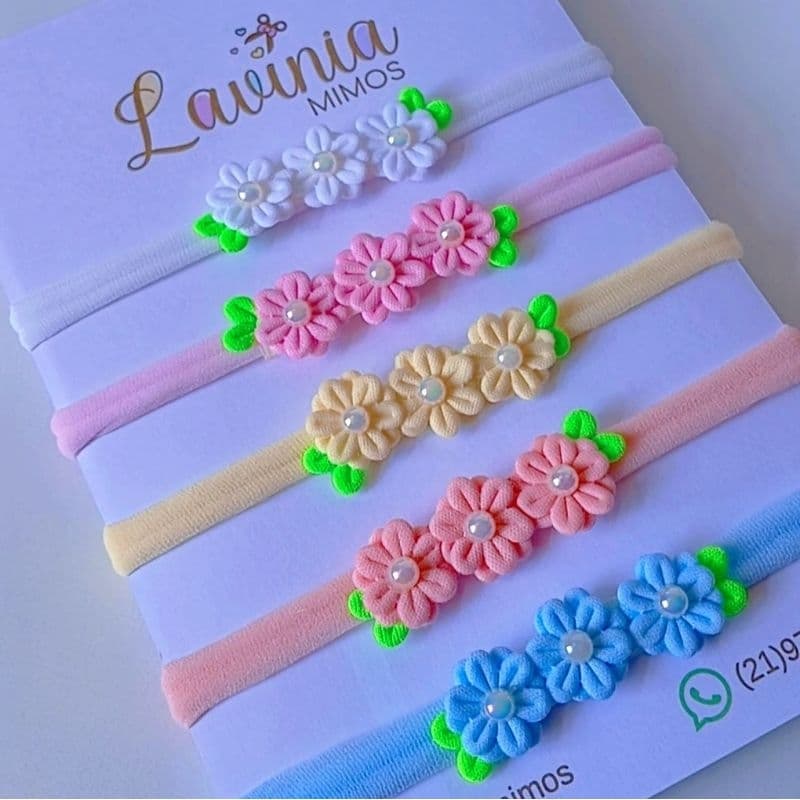 Kit com 10 faixinhas mini florzinhas rn na tiara para bebê de 0 a 18 meses com Folhinha  Meia de Seda Menina Delicada