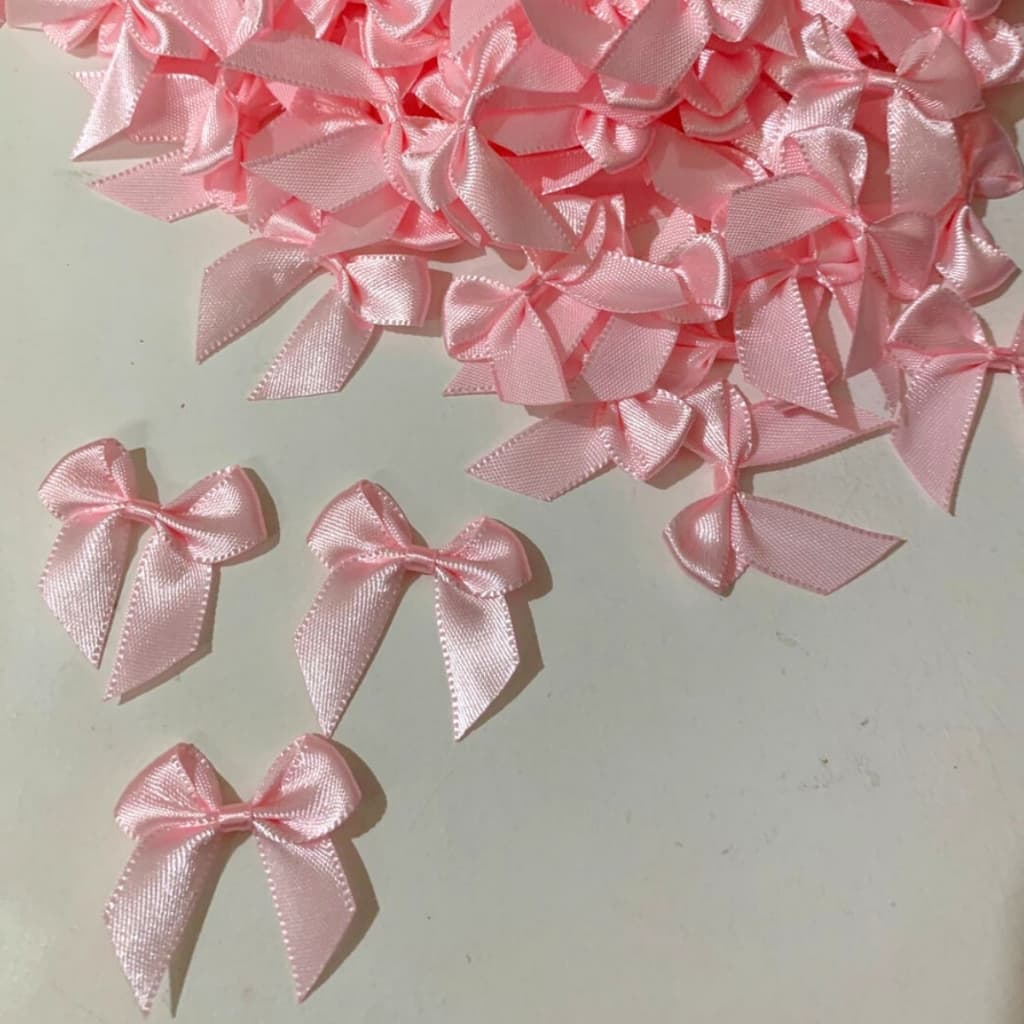 100 Laços Cetim 3cm prontos - artesanato e decoração | Fita 13mm de largura, acabamento brilhante, ideais p/ embalagem