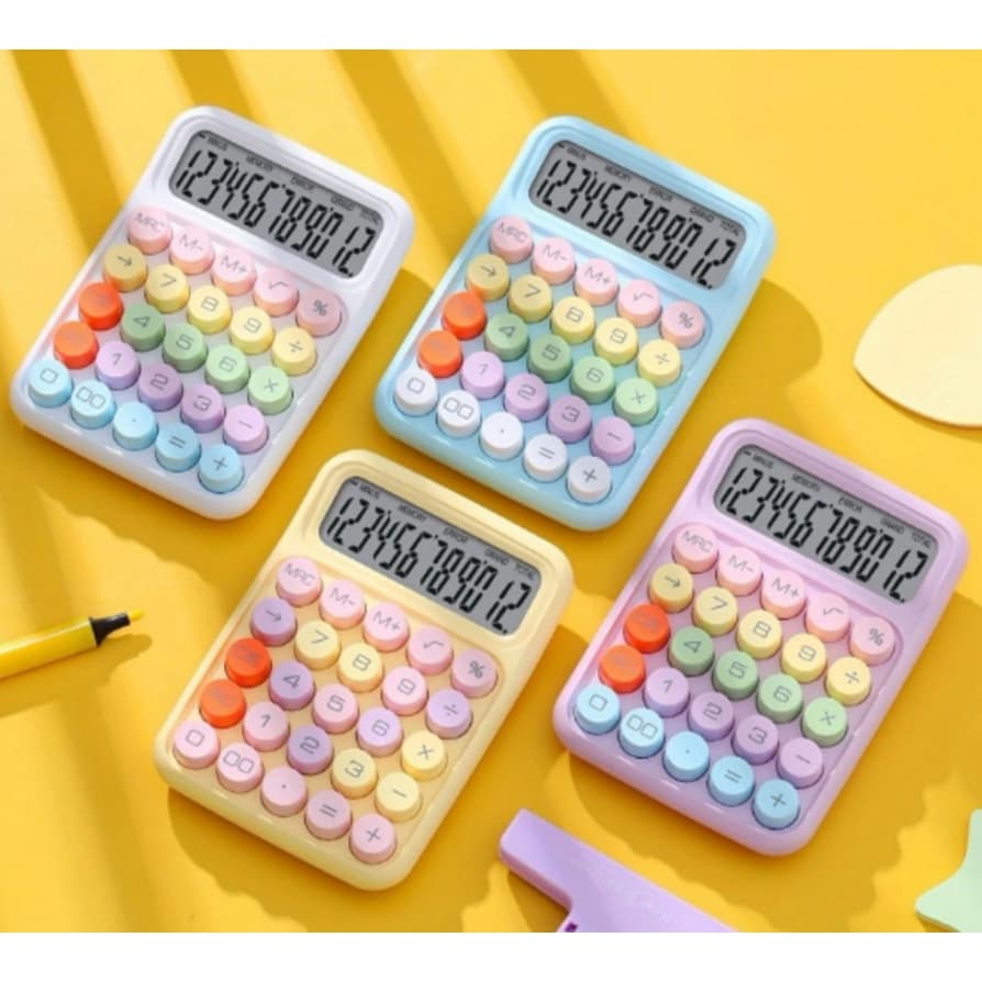 Calculadora fofa e colorida com teclas grandes, ideal para estudar, para a escola e para o escritório.