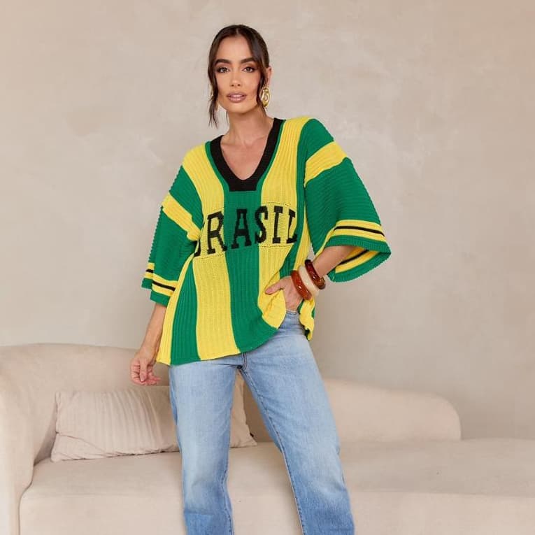 Blusa Feminina Tricot Brasil Manga Ampla Decote V Estilo Premium