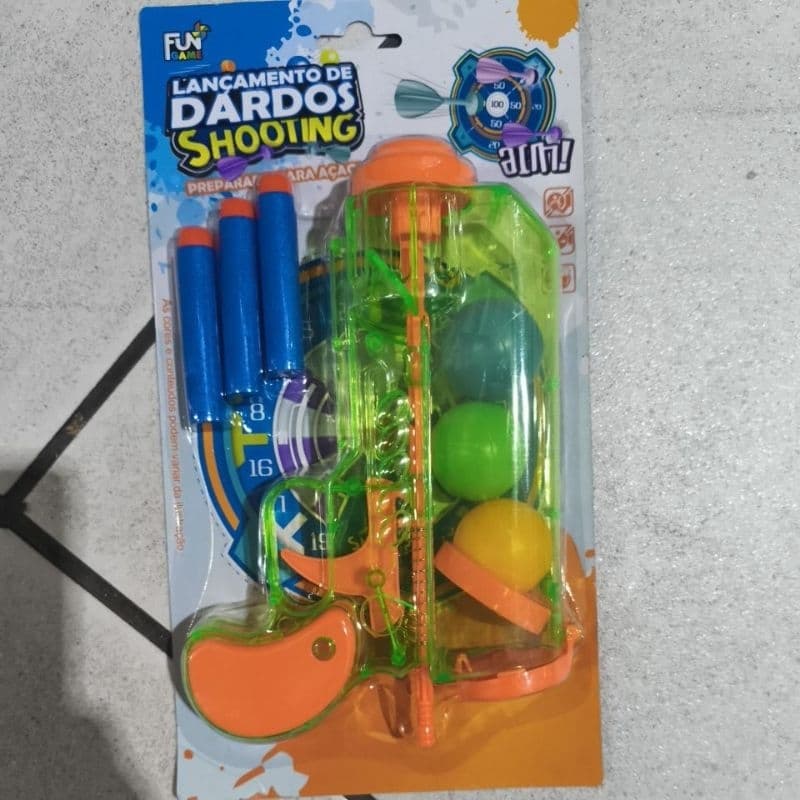 LANCA DARDO VENTOSA COM 3 DARDOS + ALVO E 3 BOLAS