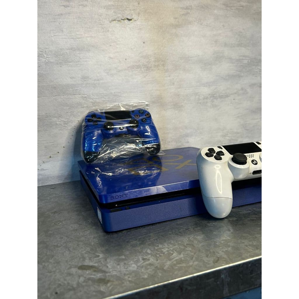 Vídeo Game PS4 Playstation 4 Days of Play com Controle Original