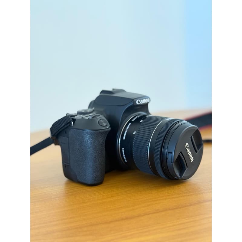 Camera fotografica Canon EOS Rebel SL3 semi nova estado de nova