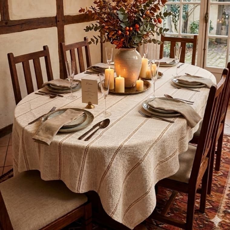 Toalha de Mesa Vazada 100% Algodão