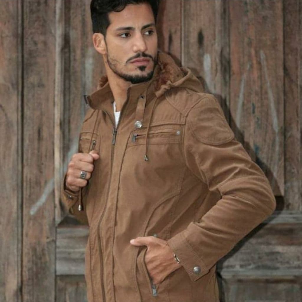jaqueta masculina de sarja toda forrada por dentro de pelinhos com capuz removível