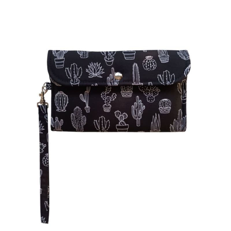 Bolsinha de mão porta celular com alça removível/ cluch em tecido