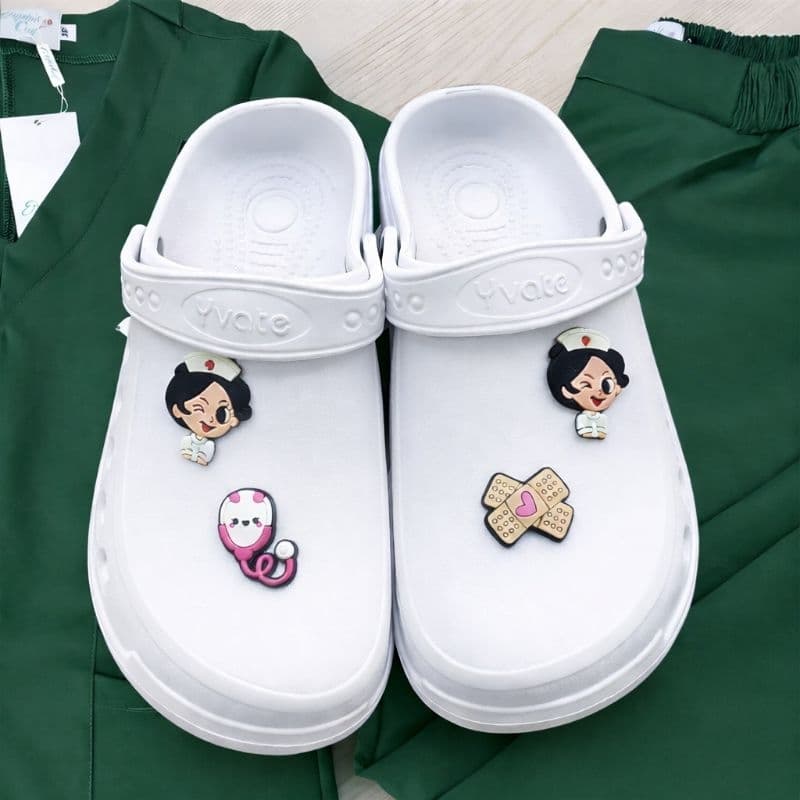 Sapato EVA Fechado ENFERMEIRA Yvate Profissional Plantão Hospital Antiderrapante Leve (Babuche Enfermeiras)