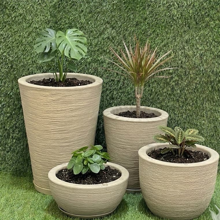 Kit 4 Vasos Polietileno Coluna Redonda N1, N2+ Bojo N1+Bacia N1 Texturizados Para Planta, Flor, Jardim