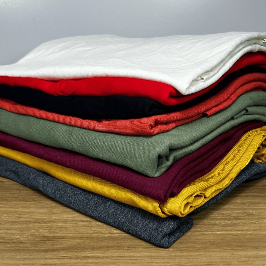 Pacote C/Retalhos Suedine G para Infantil, bebê, blusas Peças G grande acima de 80cm 1kg rendimento 2,5m