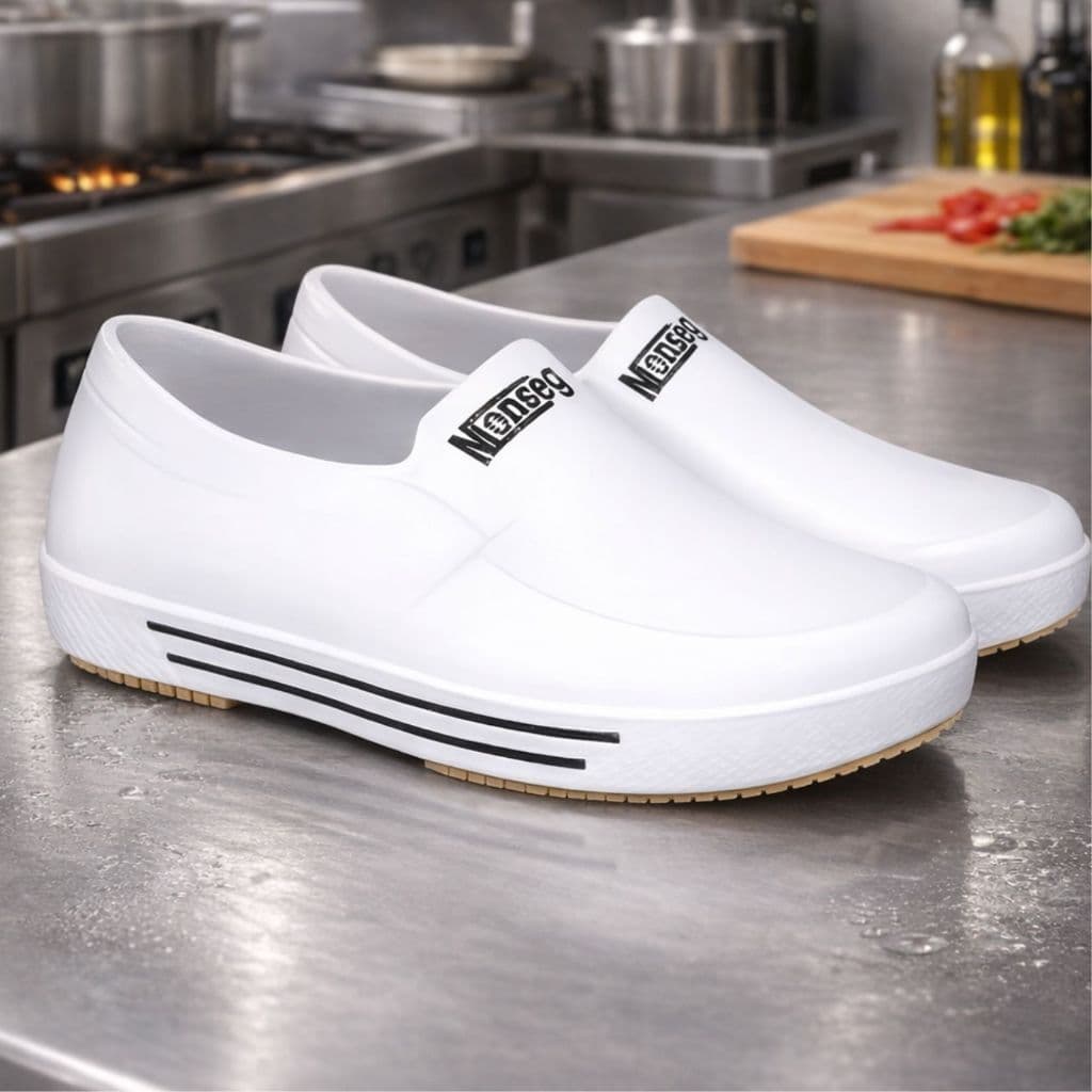 Tenis Iate Antiderrapante Sapato Uso Profissional Enfermagem Hospital Clinica Serviços Gerais Cozinha Limpeza Monseg