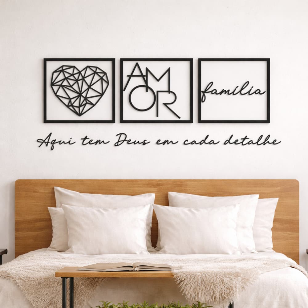 Quadro decorativo Família Coração Geométrico Amor  Frase Aqui tem Deus em cada detalhe Decoração Sala