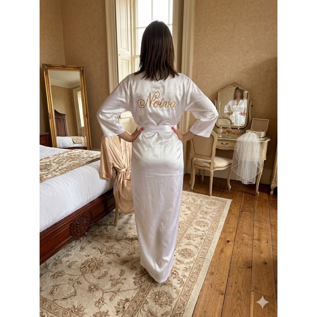 Robe de Cetim Longo, com mangas 3/4, bordado noiva, dia de noiva, casamento