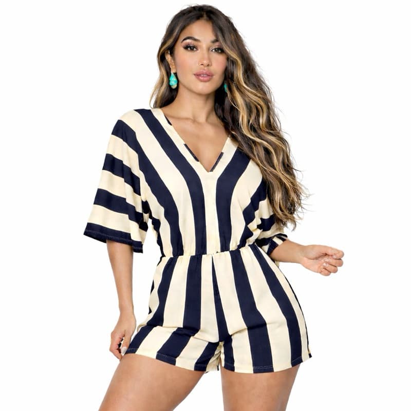 Macaquinho  Envio Rápido manga flare morcego moda felina verão e anúncio de Cropped Promoção aleatório (kit cropped)