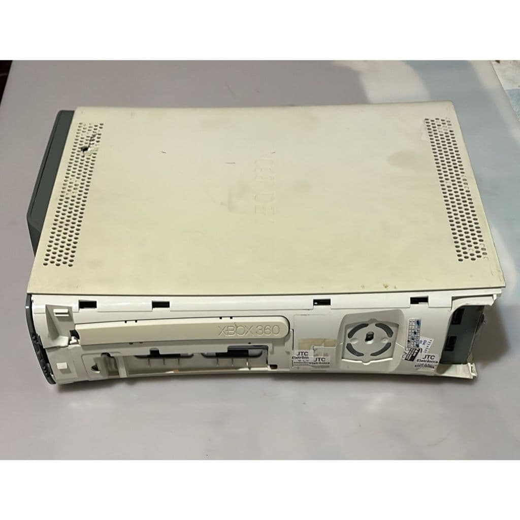Xbox 360 Fat Preto Só O CONSOLE .BRINDE FONTE.Leia a DESCRIÇÃO e veja o VÍDEO.Game funcionando 100%!!!