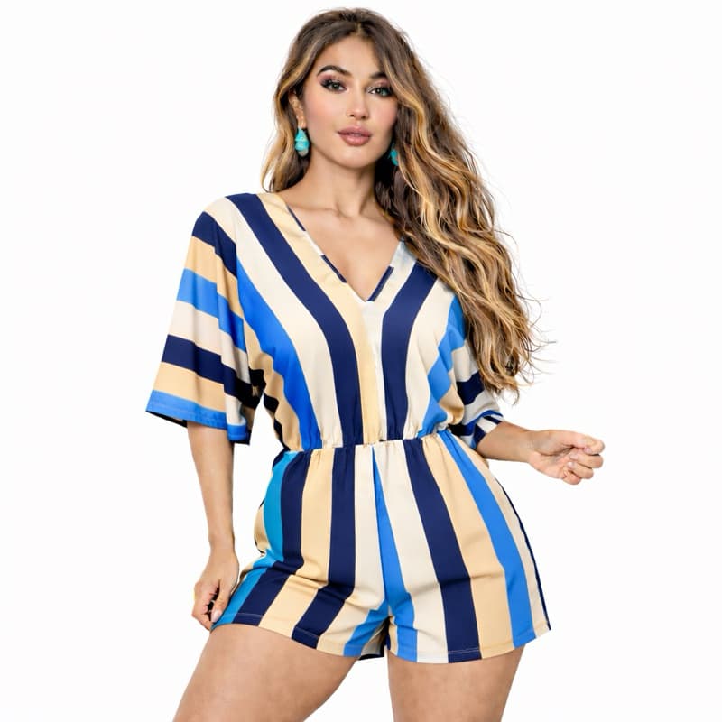 Macaquinho  Envio Rápido manga flare morcego moda felina verão e anúncio de Cropped Promoção aleatório (kit cropped)