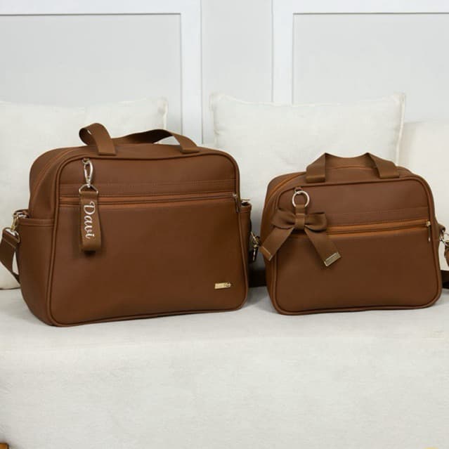 Kit de Bolsa e Frasqueira Maternidade Ravi Com 1 Chaveiro personalizado