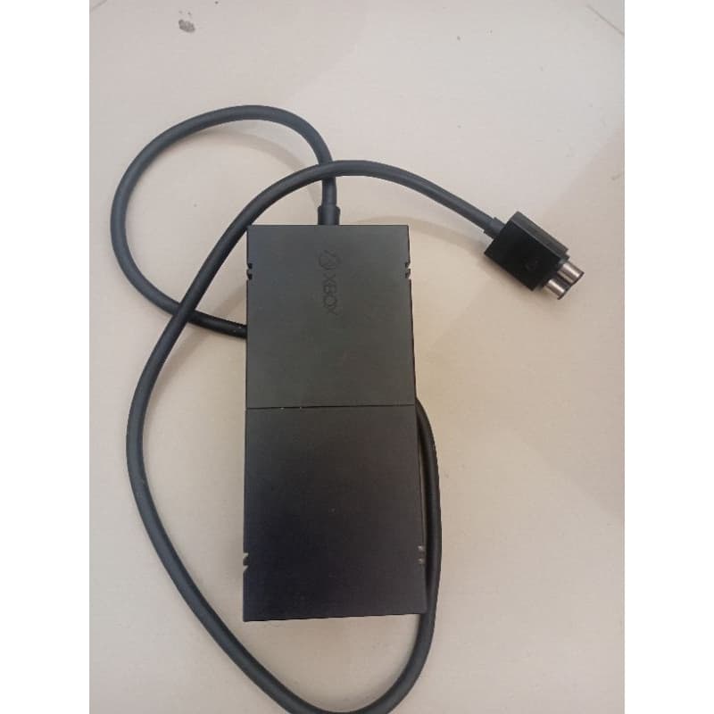 fonte original do xbox one fat