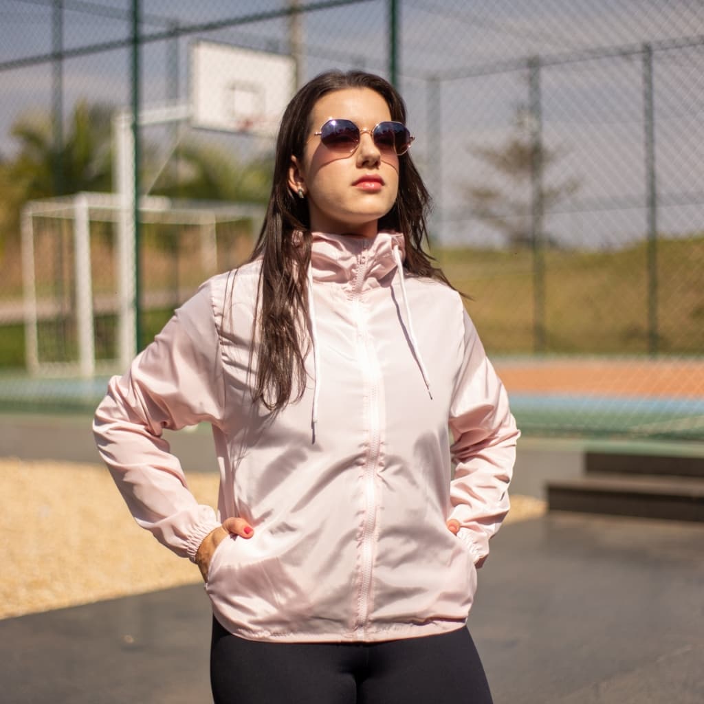 Jaqueta Feminina Adulto Corta Vento Sem Forro Esportiva Ultra Leve Resistente à Água