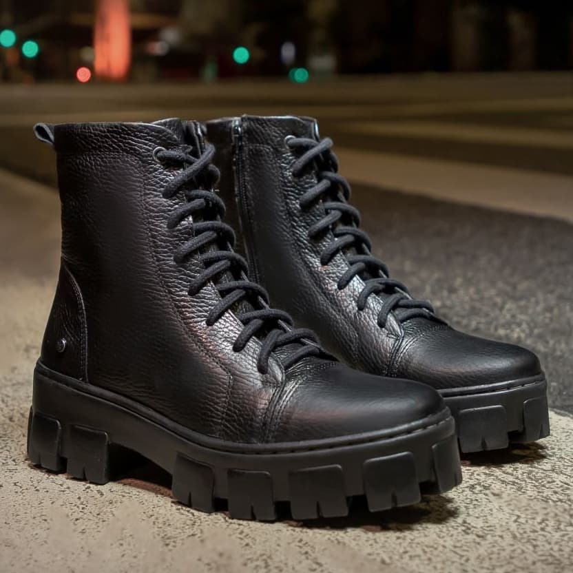 Coturno Feminino Vittal Couro Legitimo Buckle Solado Tratorado