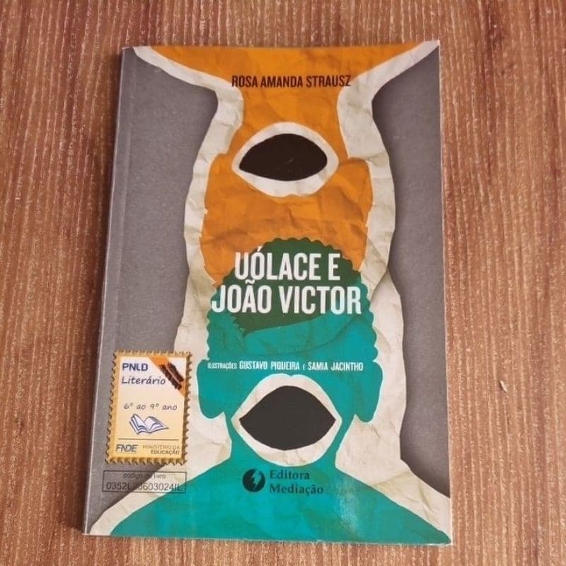 livro uólace e João Victor