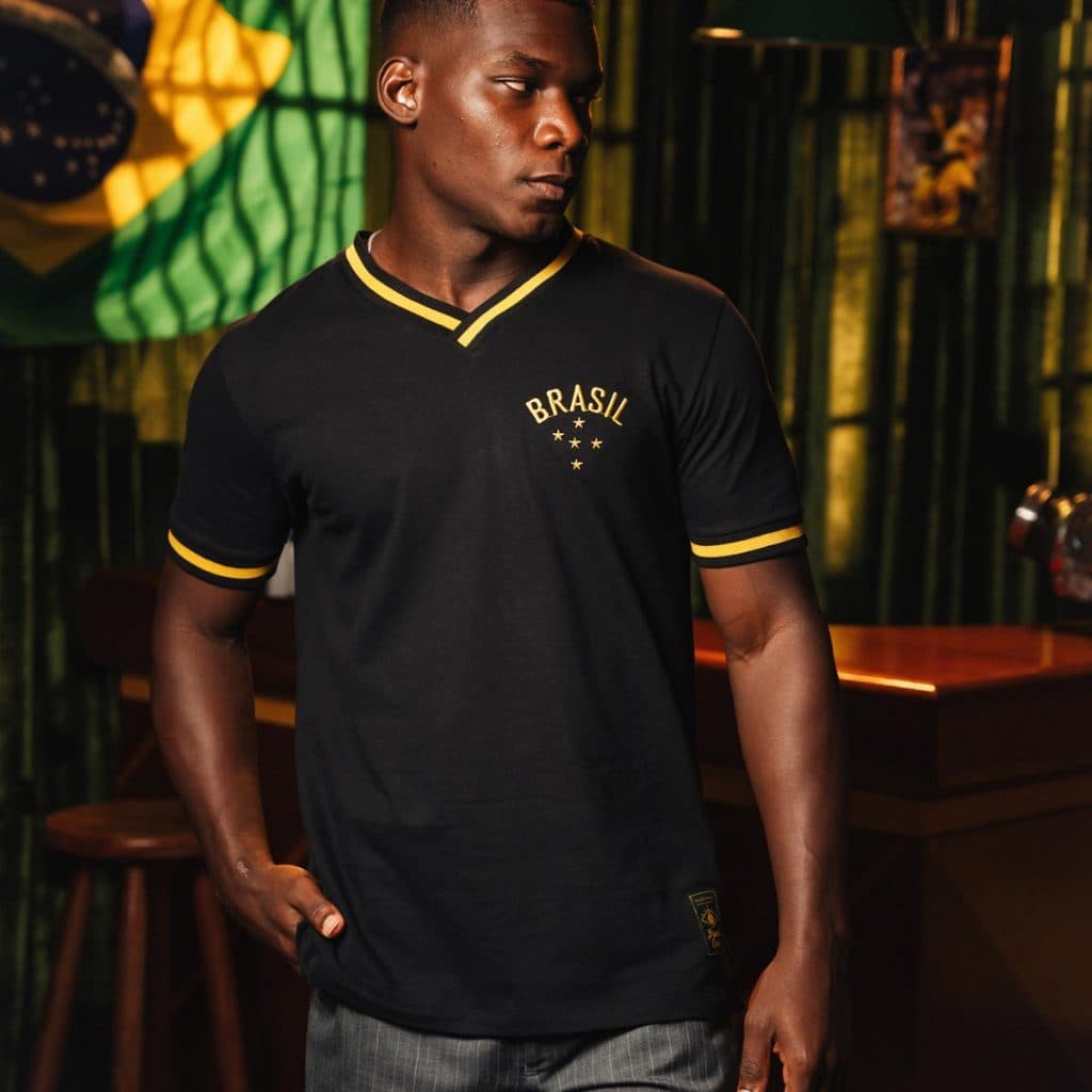Camisa Brasil Retrô Preta Masculina Oficial