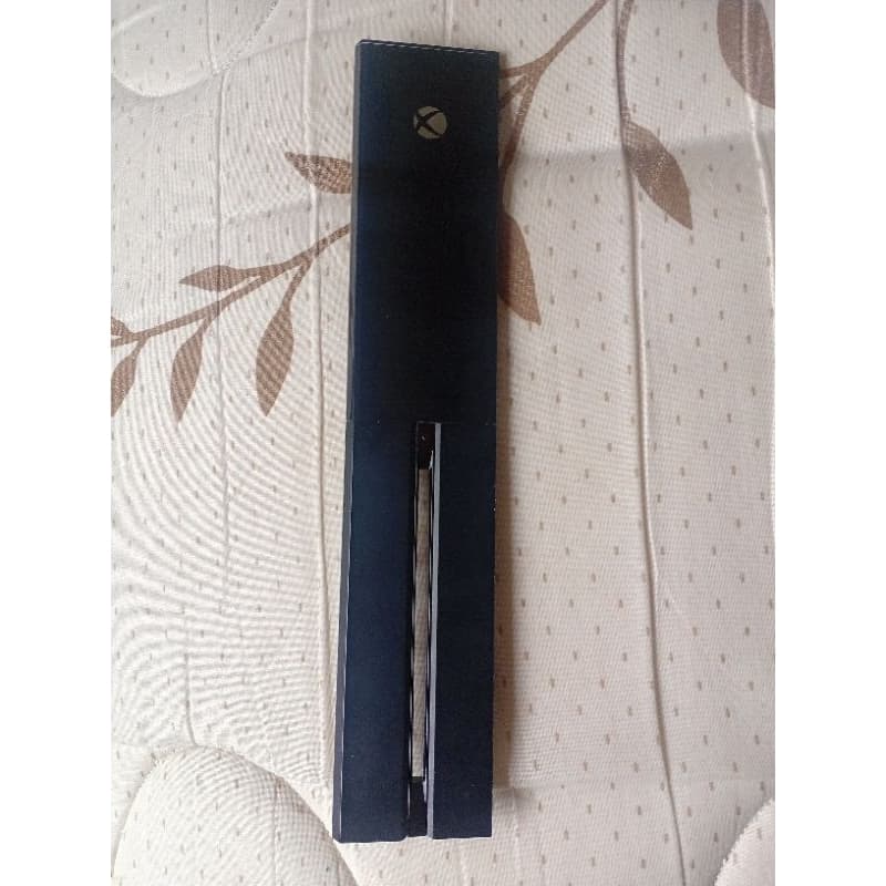 Parte frontal da carcaça do xbox one fat