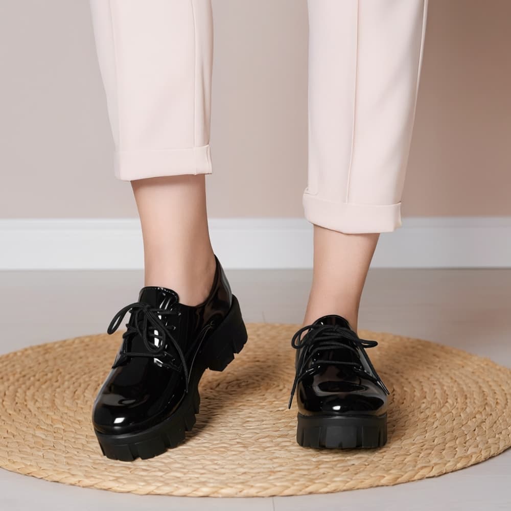 Oxford Feminino Tratorado Plataforma Cano Curto Moda Europeu com Cadarço Macerata Ref: 3001