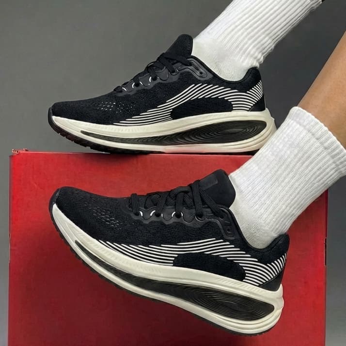 Tênis Academia Masculino Preto Branco Confortável Corrida Caminhada Maratona Dia a Dia