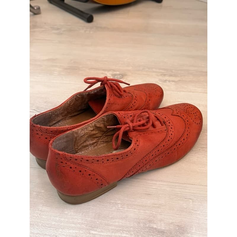 Brechó e desapego Sapato calçado modelo oxford vermelho tamanho 35