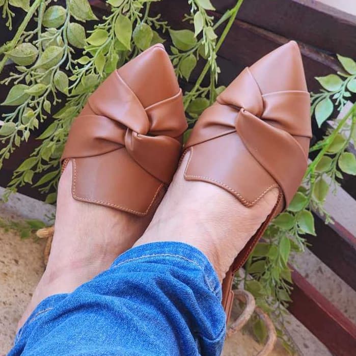 Mule Feminino Gota Serena Sapatilha Sapato Mocassim Muller Bico Fino Entrelaçado