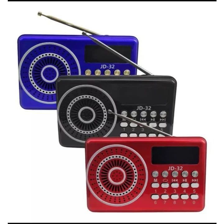 Rádio Digital Portátil  Bluetooth Entrada USB e SD JD-31/JD-32  (CORES SORTIDAS)