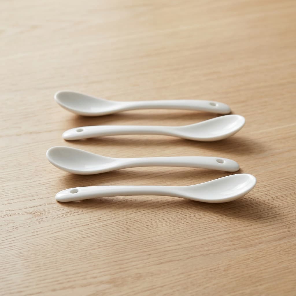 Kit 4 Colheres de Porcelana 11cm para Sobremesa Café Açúcar e Sal Brancas Resistente Uso Diário Cozinha