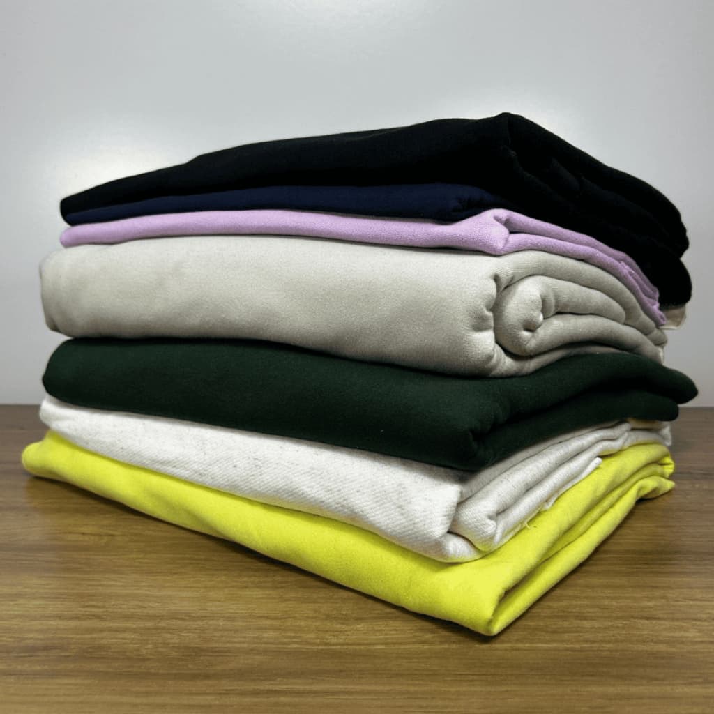 Pacote C/ Retalhos Moletinho Careca G liso, sem flanela  Peças G grande acima de 80cm 1kg rendimento 3m