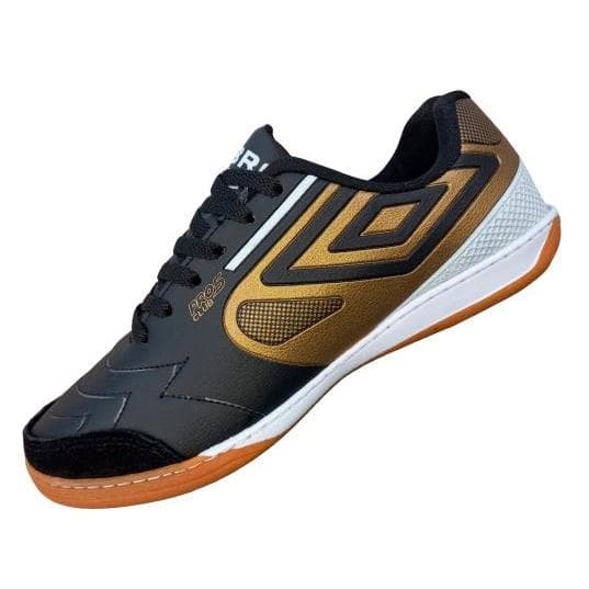 CHUTEIRA /TENIS  PRO 5 MASC/FEM COLADA E COSTURADA, SOLA ANTIDERRAPANTE, TECIDO REFORÇADO.