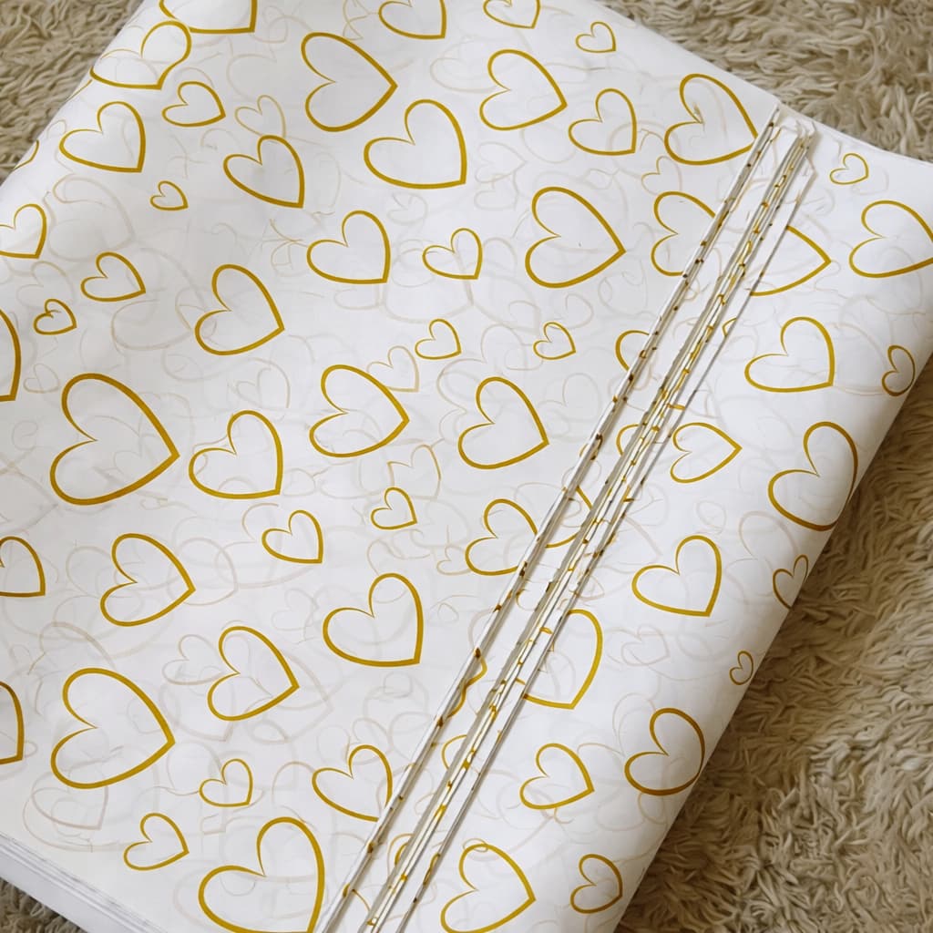 Kit Folhas Papel De Seda Premium 30x70cm Coração Dourado