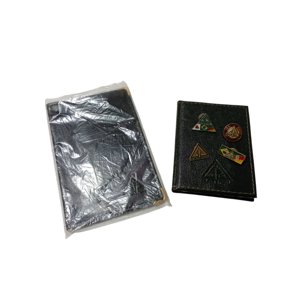 Kit Souvenirs Satipel Indl. SA - Pins Caderneta Passaporte
