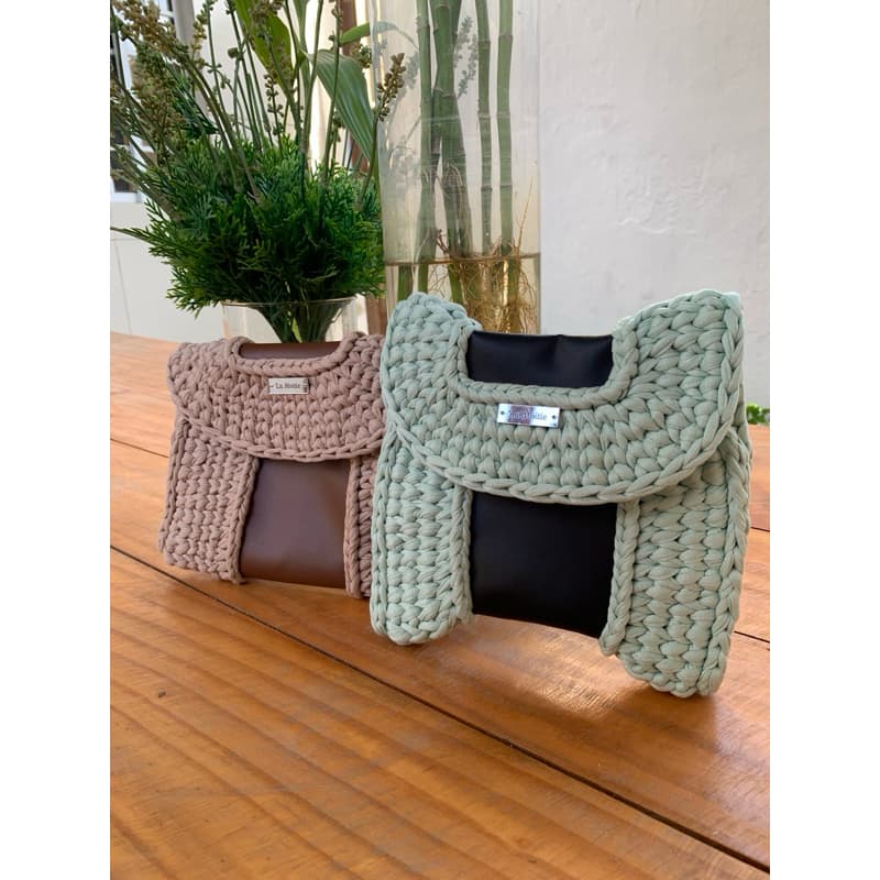 carteira em crochê premium com couro