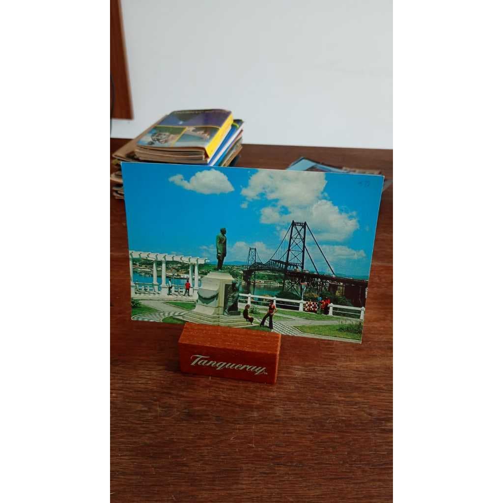 Cartão Postal Antigo - Monumento a Hercilio Luz