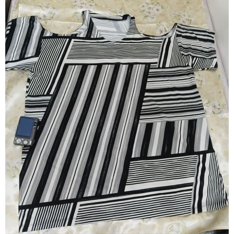 Blusa Plus Size - G/GG (brechó)