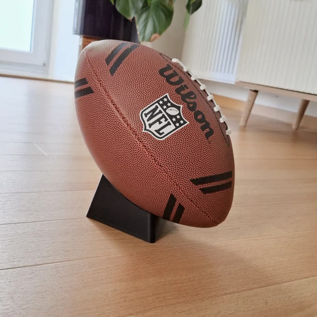 Suporte Elegante para Bola de Futebol Americano