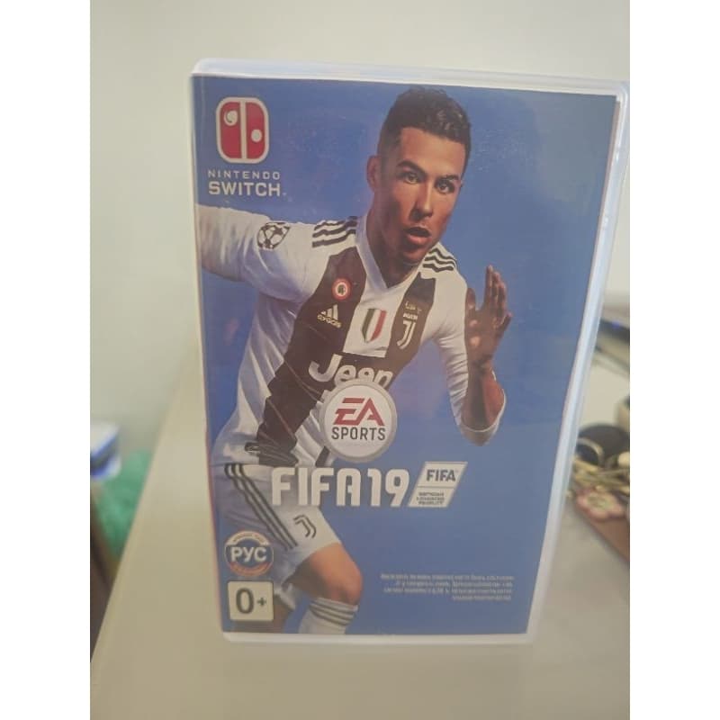 Leia o anúncio por gentileza Jogo para Nintendo switch usado mídia física Fifa 19 capa Impressa